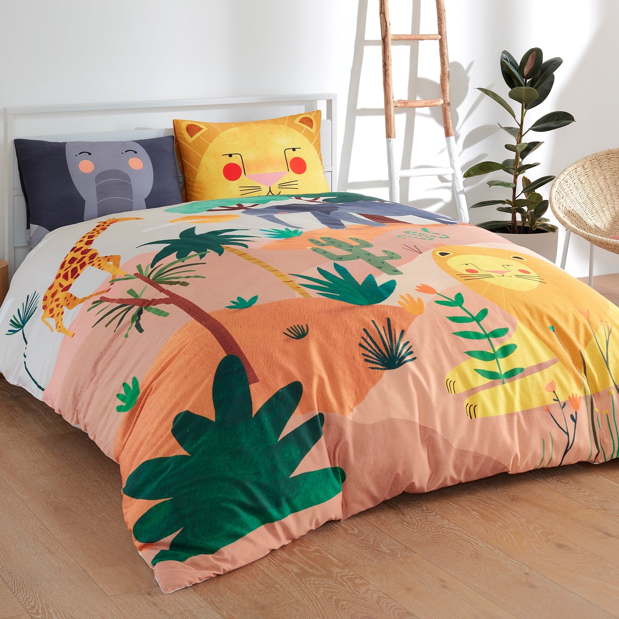 SAMPLE SALE Savanna Bedding (King)