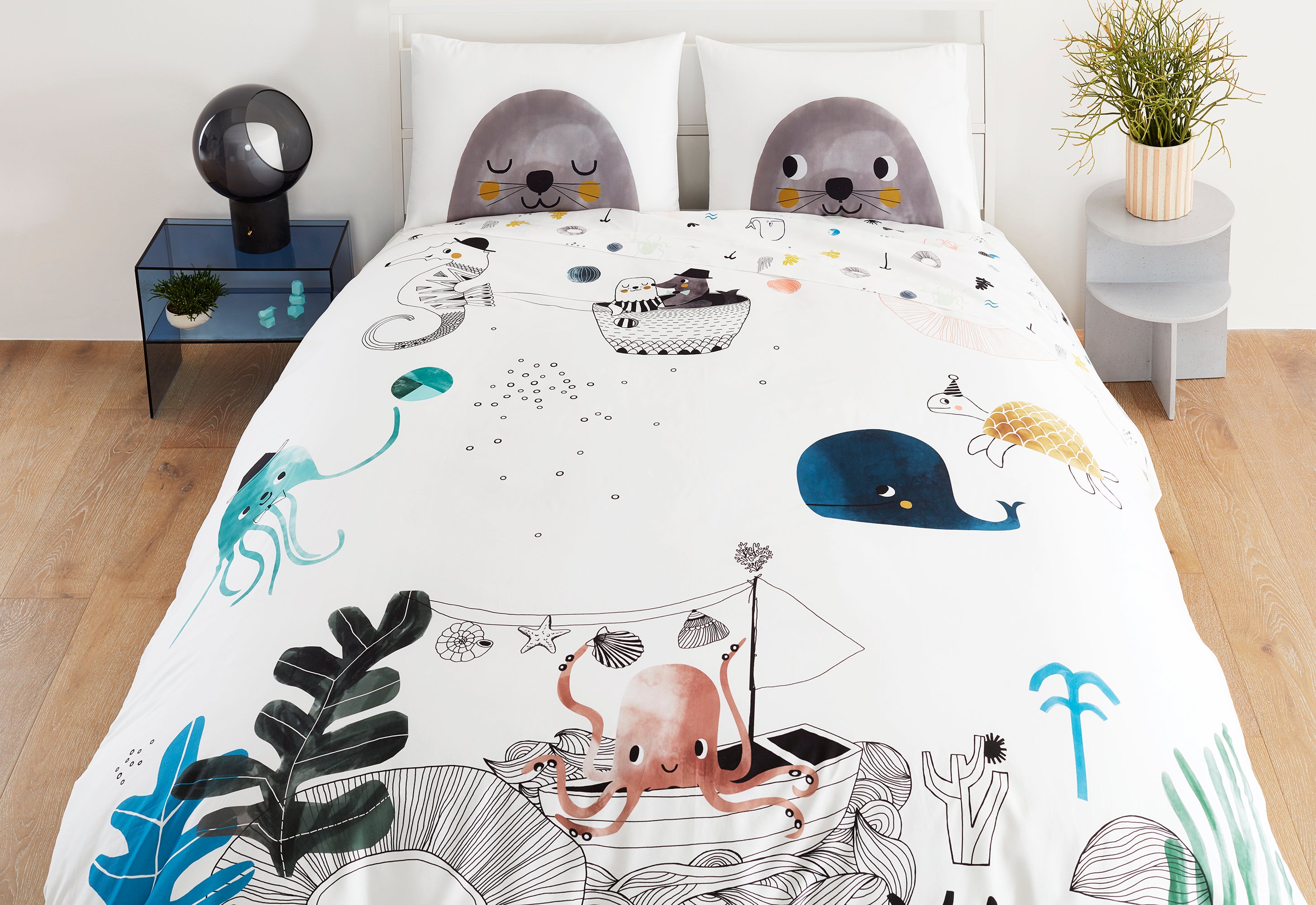 SAMPLE SALE Underwater Love Bedding (Full/Queen)