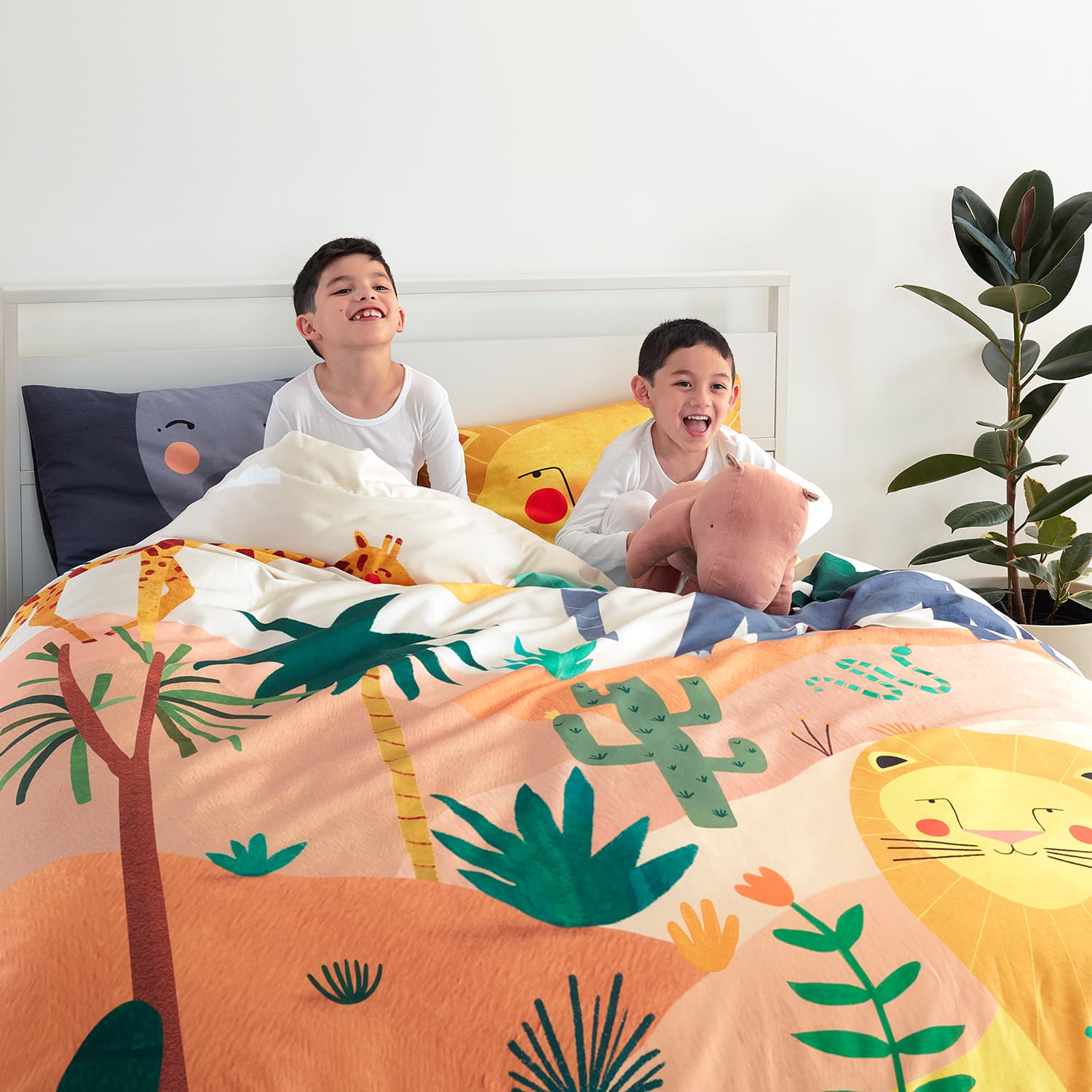 In The Savanna safari bedding twin full queen king duvet lion elephant giraffe