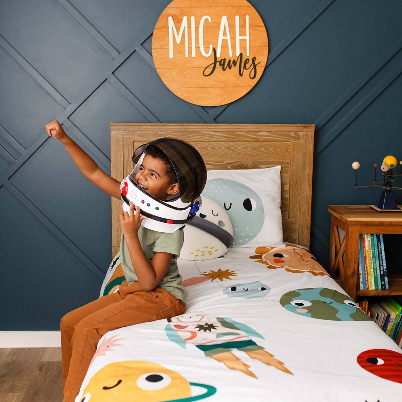 kids space themed bedding set, space themed bedroom decor, space planets stars and rockets duvet and pillowcase set
