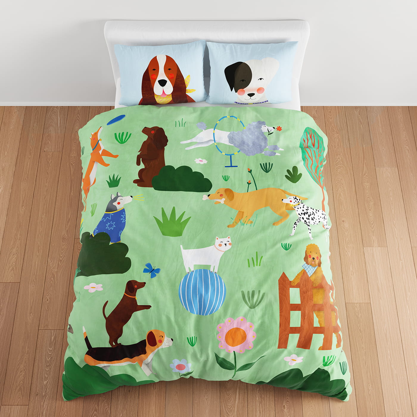 dog themed bedding for children, featuring different breeds including goldendoodle, dalmatian, golden retriever, beagle, husky, poodle and more