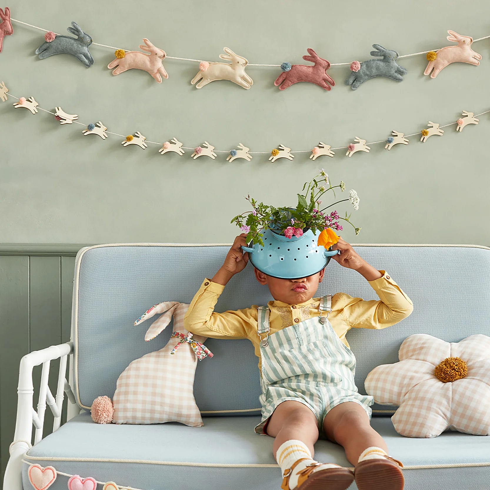 felt bunny garland for kids